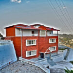 4 Bedrooms Villa in Mussoorie with parking