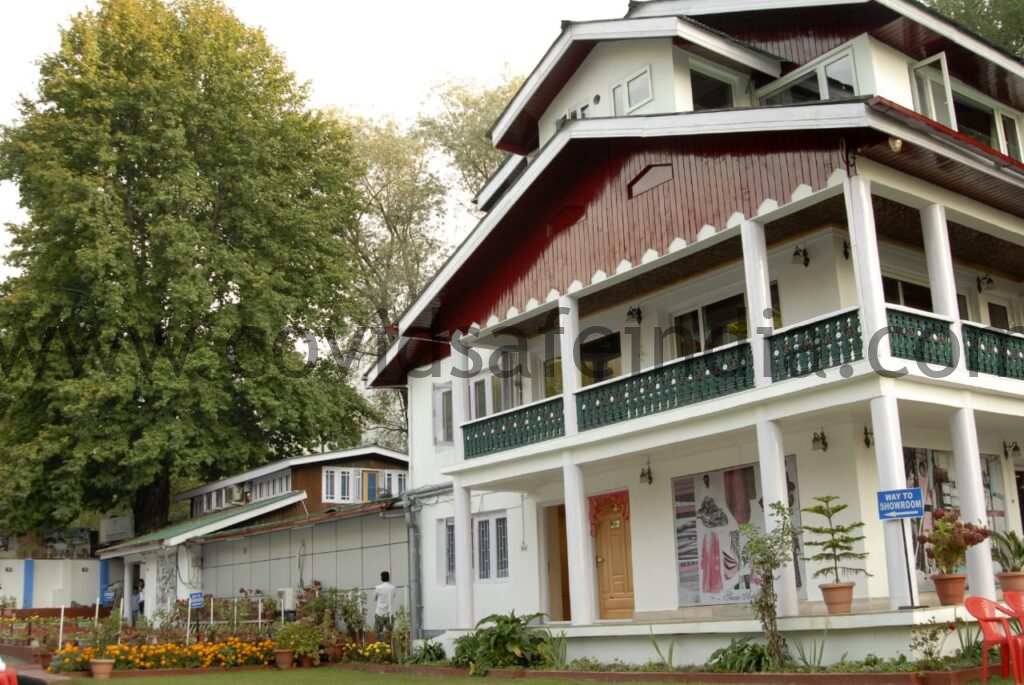 Best Cottage In Srinagar | Villa in Srinagar Near Dal Lake