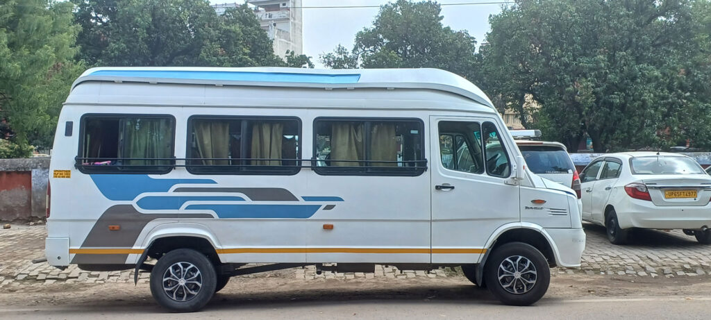 tempo traveller on rent in varanasi