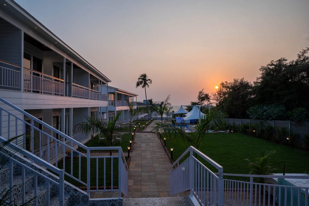 sea facing resort in baga north goa