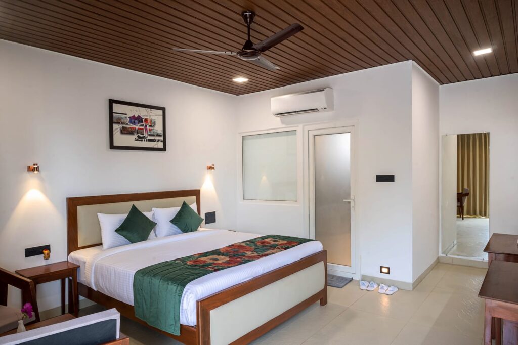which resort is best near baga beach