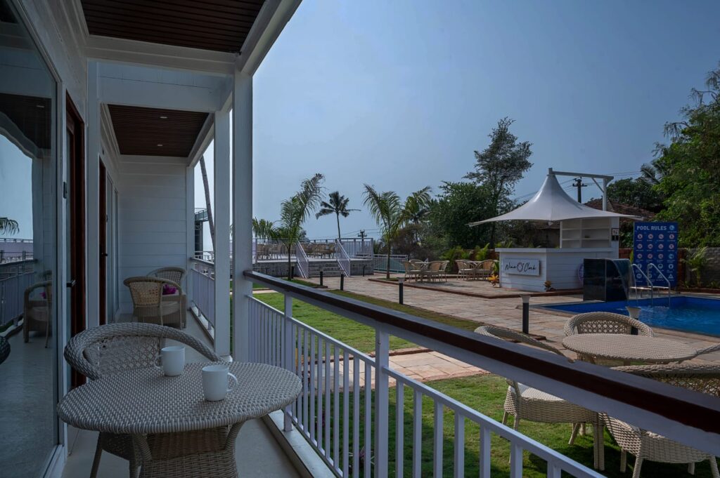 resort for families in baga goa
