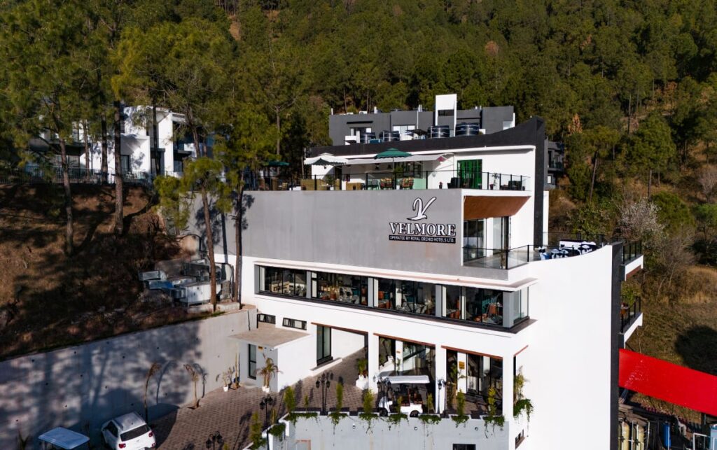 kasauli luxury resort